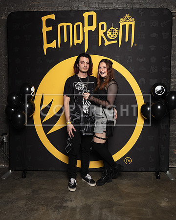 EMO Prom 12.18.21-022