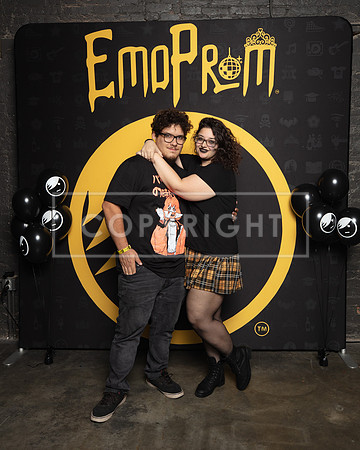 EMO Prom 12.18.21-009