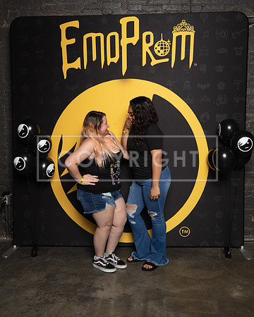 EMO Prom 12.18.21-019