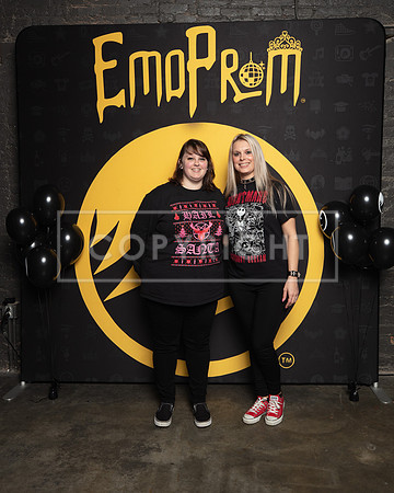 EMO Prom 12.18.21-013