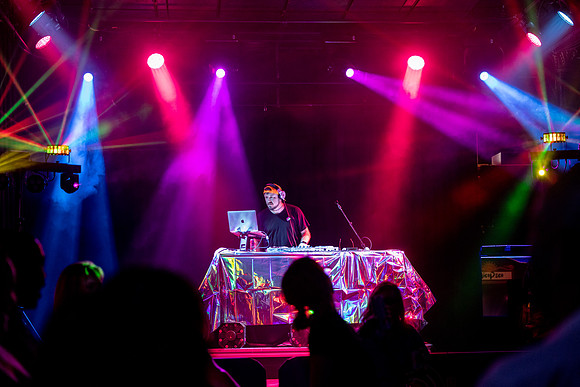 EAM_9288