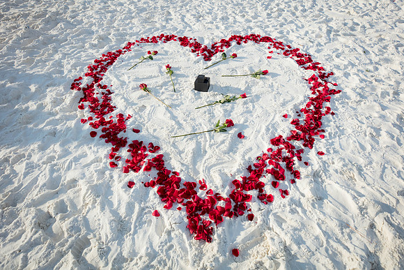 040A5711
