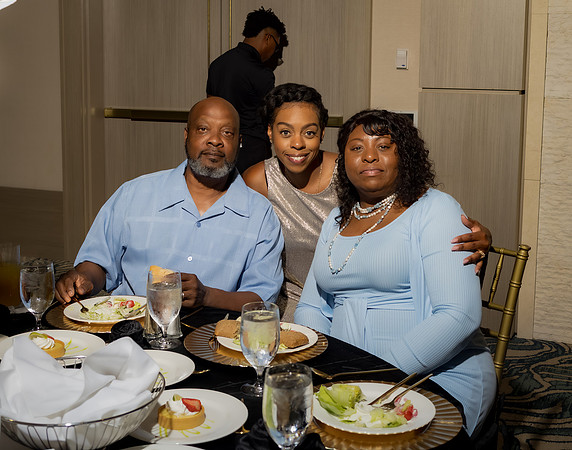 EM2_2399-Edit