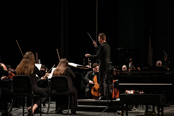 NLHL7000