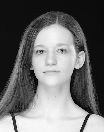 Headshots 08202022-037-Edit