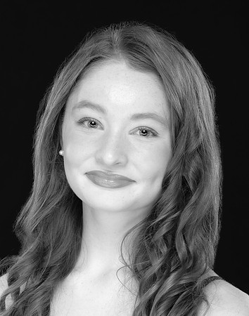 Headshots 08202022-057-Edit