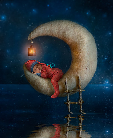 Yazlin Moon
