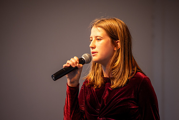 EM1_4054