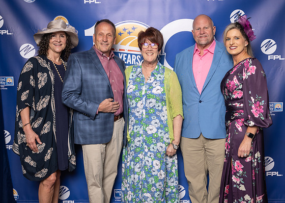 05.04.2024 UW Gala-759