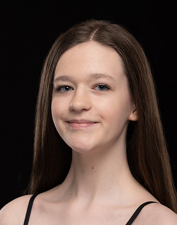 Headshots 08-25-2023-028-Edit