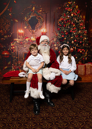 Santa Brunch Sharks 12-17-2023-489
