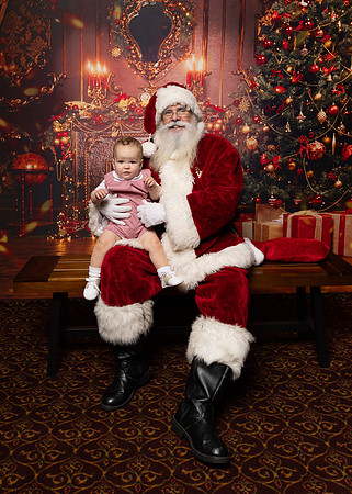 Santa Brunch Sharks 12-17-2023-495