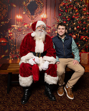 Santa Brunch Sharks 12-17-2023-496