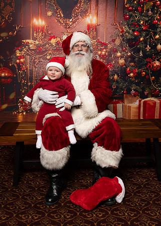 Santa Brunch Sharks 12-17-2023-505
