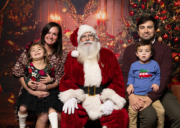 Santa Brunch Sharks 12-17-2023-531