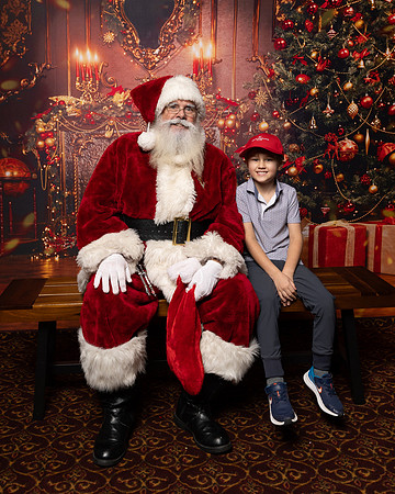 Santa Brunch Sharks 12-17-2023-579