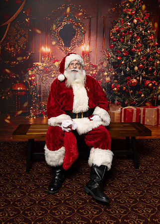 Santa Brunch Sharks 12-17-2023-481