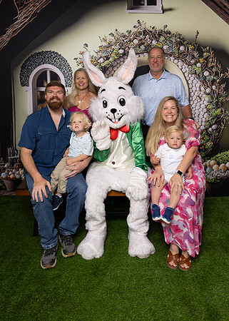 03.31.2024 Easter Bunny St-616