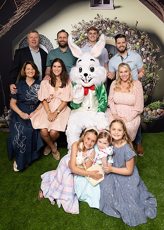 03.31.2024 Easter Bunny St-655