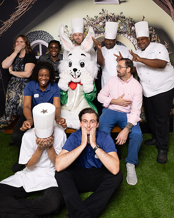 03.31.2024 Easter Bunny St-677