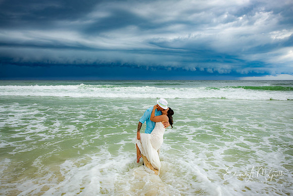 Water Cloud Shelf Couples Portrait