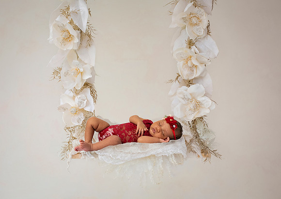 Yazlin Truitt Swing