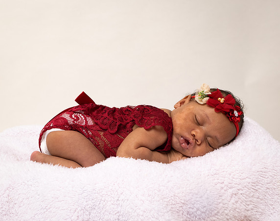12.12.21 Yazlin Truitt-076-Edit-2